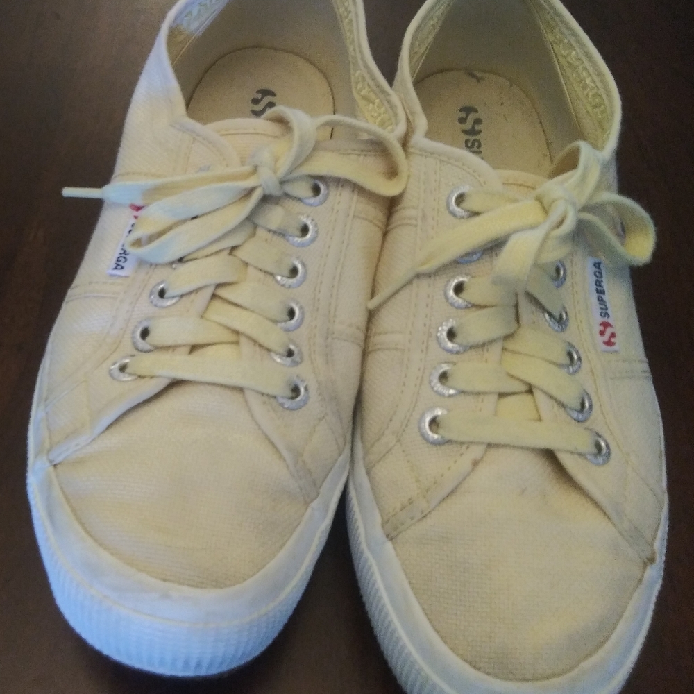 Superga Sneakers